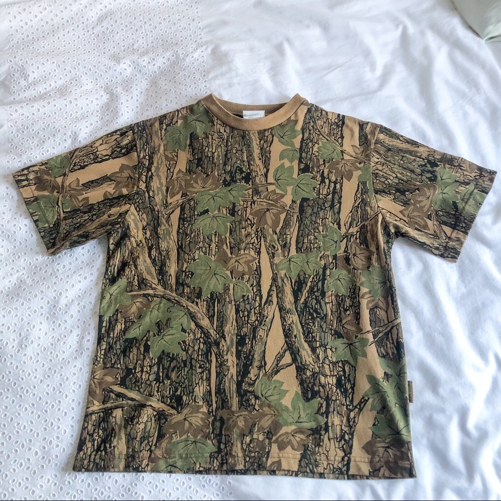 Camouflage t-shirt